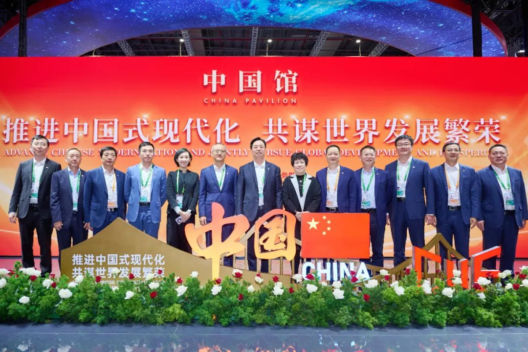 18e7b0ff2b8845da9f3f221512757c78