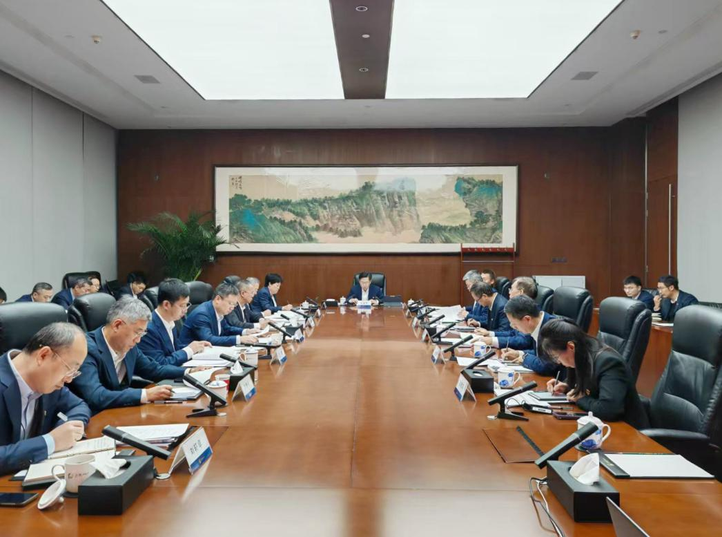 e1c10fcf053c4467b1ad315d21853fe0