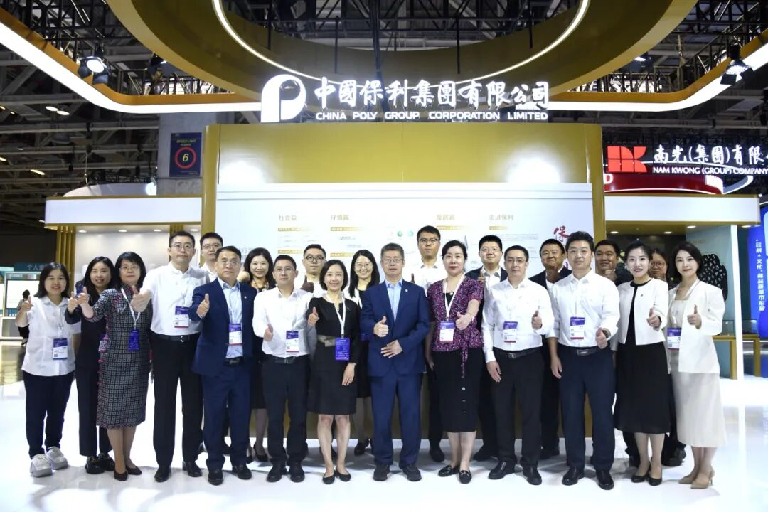 75f58940e08e48aaaea22bad22855aea